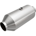 MagnaFlow MagnaFlow 2.5 in. OEM Grade Federal / EPA Compliant Universal Catalytic Converter