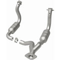 MagnaFlow 08-10 Ford F-350 Super Duty 6.8L Direct Fit Converter